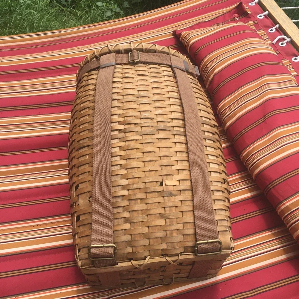 Antique Large Trapper Backpack Basket Splint Adirondack Basket 21